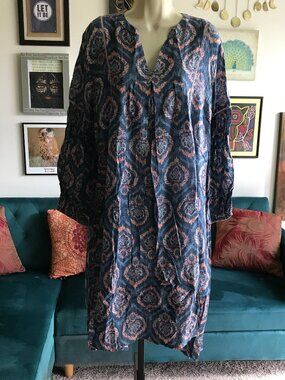 WORLD MARKET size L / XL Blue & Coral Batik Print Swingy Artsy Muu Muu Dress